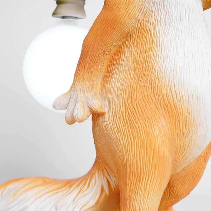 Dekorative Eichhörnchen Tischlampe mit LED
