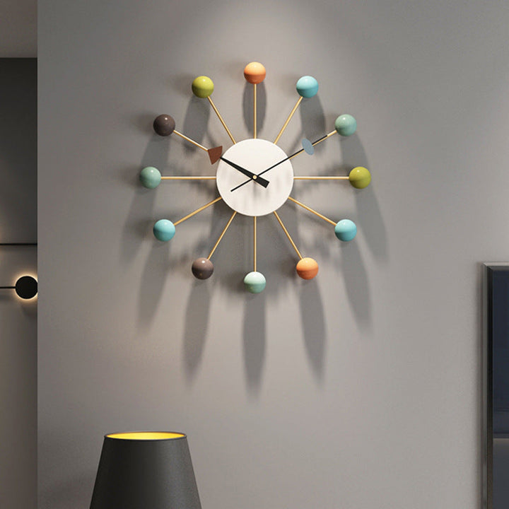 Elegante 21-Zoll-Stille-Wanduhr, modernes Design, geräuschloses Sweep-Uhrwerk, großer Eisenrahmen, minimalistischer Stil.