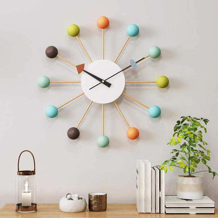 Elegante 21-Zoll-Stille-Wanduhr, modernes Design, geräuschloses Sweep-Uhrwerk, großer Eisenrahmen, minimalistischer Stil.