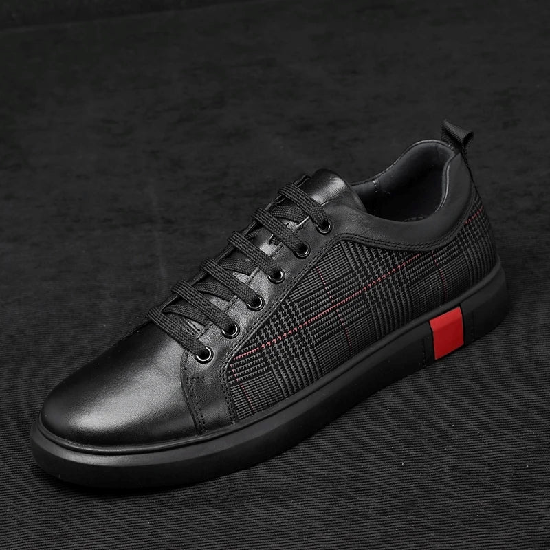 Elegante Herren Ledersneakers, handgefertigt in Italien, aus weichem Kalbsleder mit rutschfester Gummisohle und zeitlosem Des