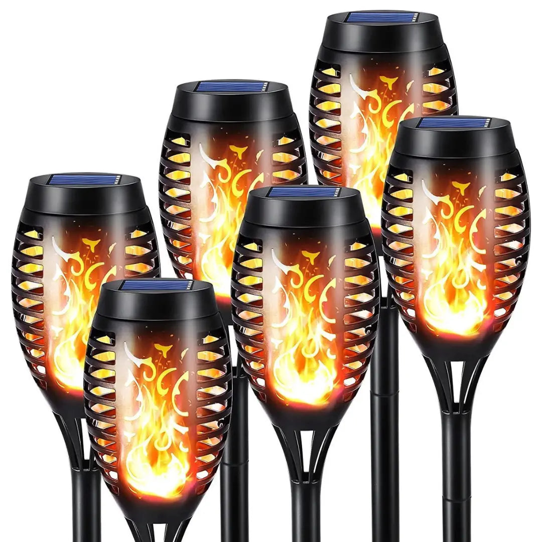 "Elegante LED Solar-Fackeln, wetterfest, im Garten, modern, umweltfreundlich, für stimmungsvolles Außenlicht."