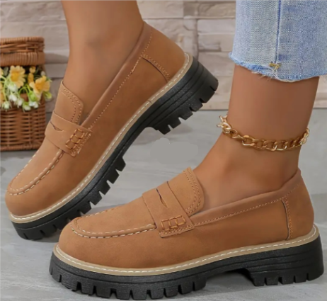 Elegante orthopädische Slipper für Damen & Herren, aus Leder, rutschfest, gepolsterte Sohle, Komfort und Halt, beige.