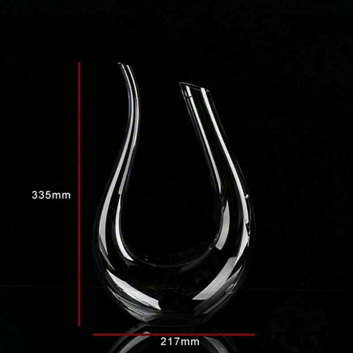 Eleganter 1500ml U-förmiger Weindekanter aus Kristall für exklusives Weinservieren, perfekter Tischakzent.