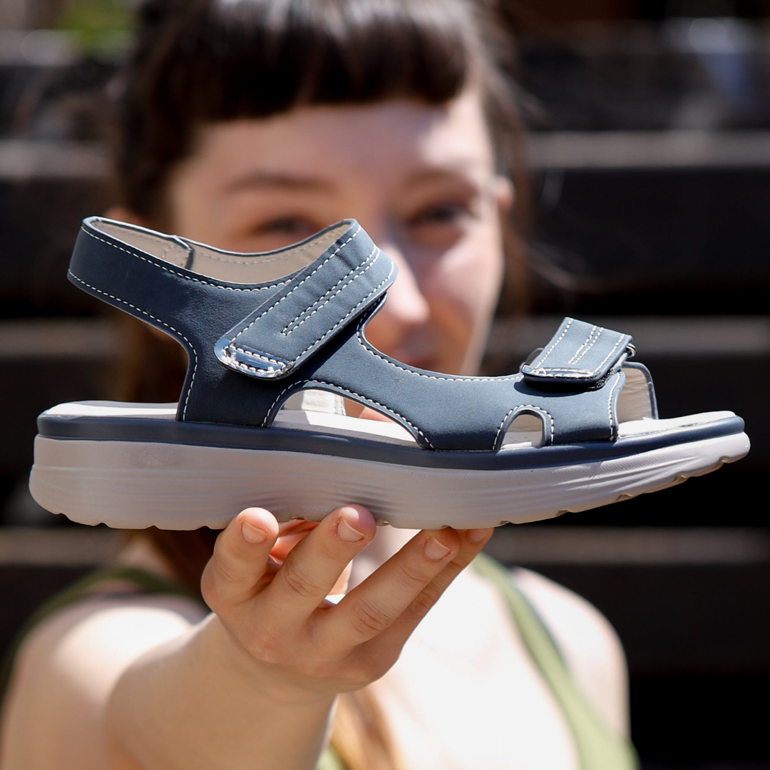 "Ergonomische Damen-Sandalen, rutschfeste Sohle, stilvoll, komfortabel, fördert Fußgesundheit, ideal für jeden Anlass"