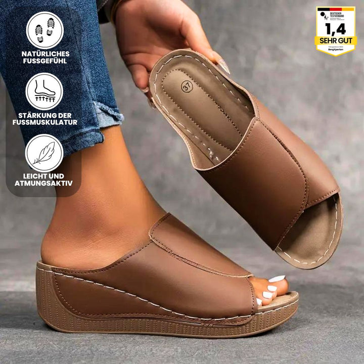 Ergonomische, rutschfeste Sandalen in beige, die Komfort und Stil vereinen, ideal für jede Fußform und jeden Anlass.