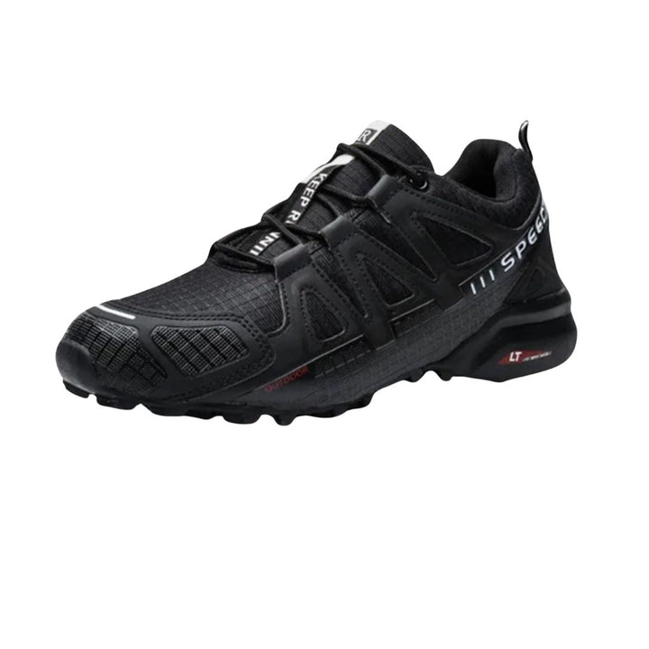 Ergonomische Wanderschuhe mit rutschfester Sohle und wasserdichtem Material ideal fürs Trekking in verschiedenen Farben.