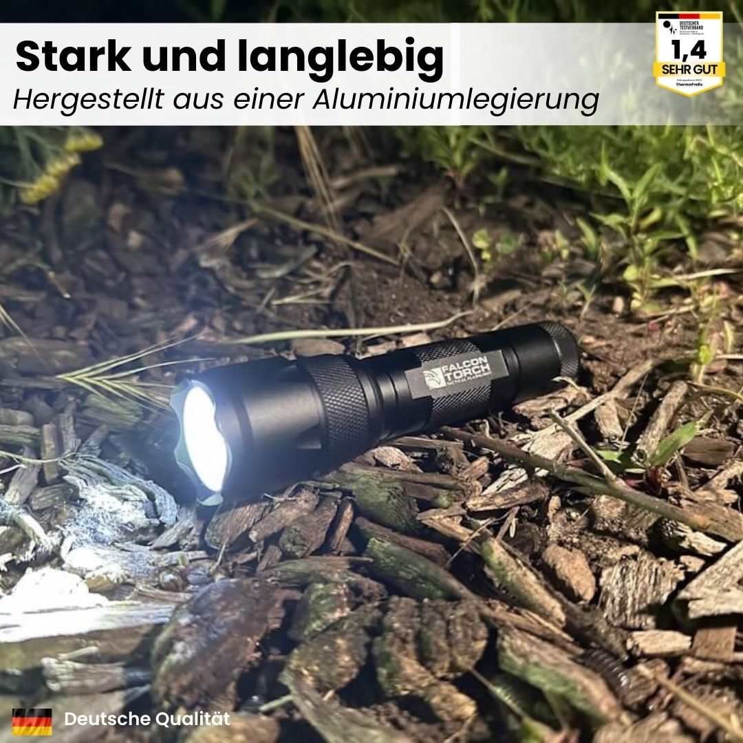 "Extrem helle 500 Lumen militärische Taschenlampe ViperX700 aus Aluminium mit fünf Beleuchtungsmodi für Outdoor-Abenteuer."