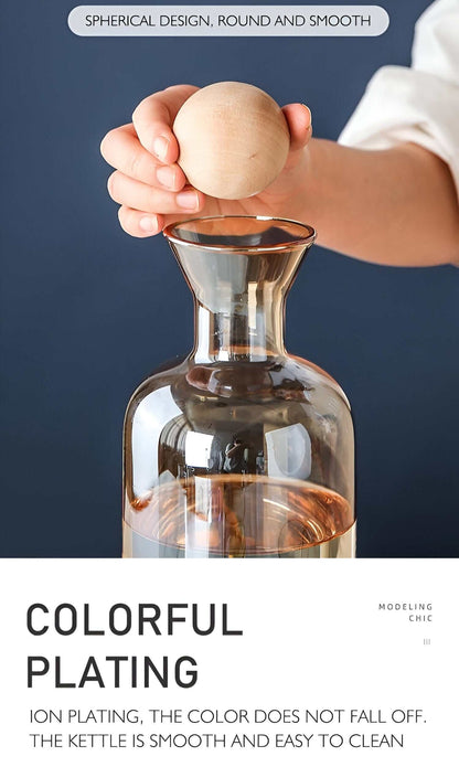 Élégante carafe en verre avec couvercle en bois