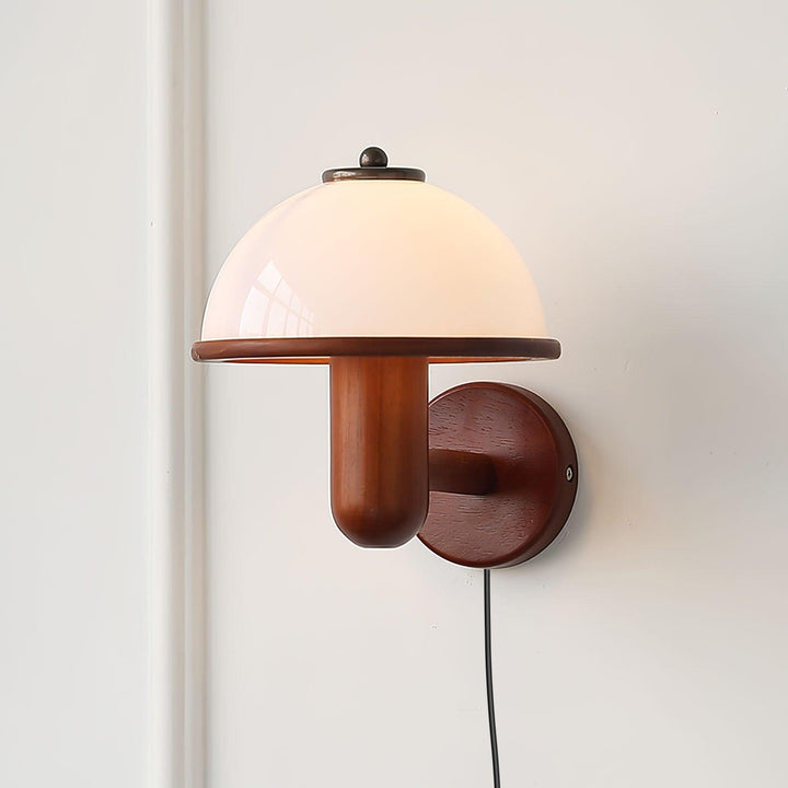Pilz Design Wandleuchte Holz Modern