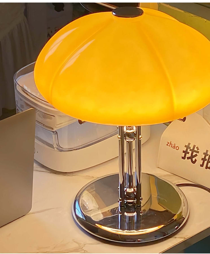 Pilz Design Tischlampe Glas Bernstein