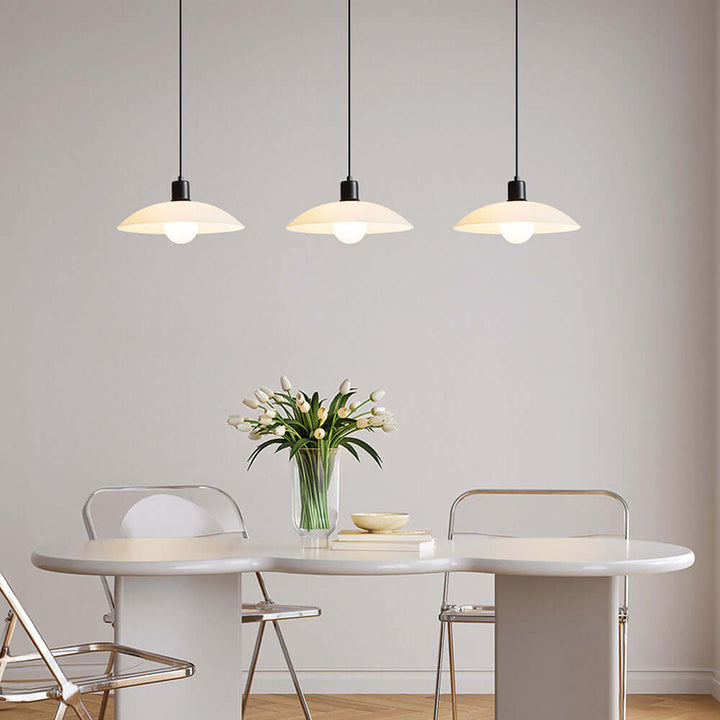 Minimalistische Pendelleuchte Weißglas