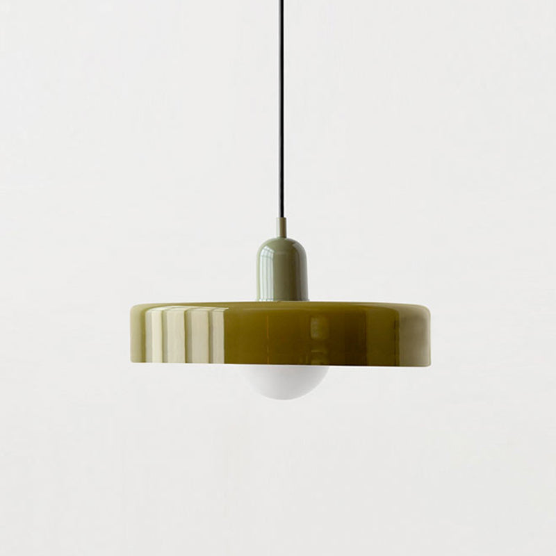 Farbenfrohe Glas-Pendelleuchte im Bauhausstil, handgefertigt, rund, mit lebhaften Farben Grün, Weiß, Gelb, Leuchtend Grün.