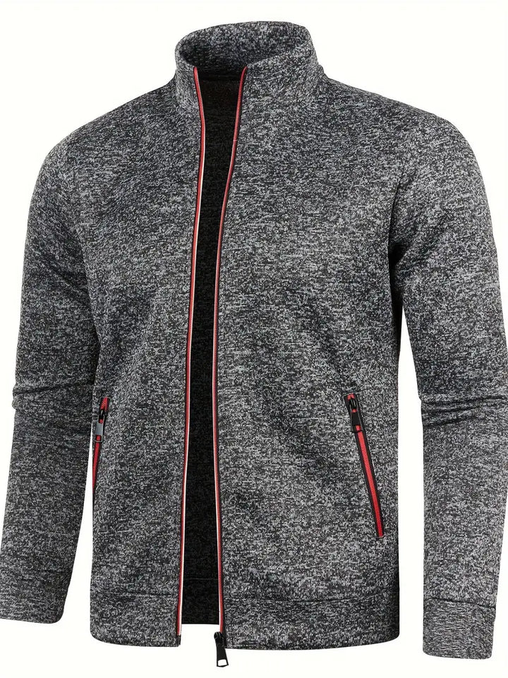 Graue Herren Weste mit Reißverschluss vorne, ideal für Winter, bietet Stil und Komfort für vielseitige Aktivitäten.