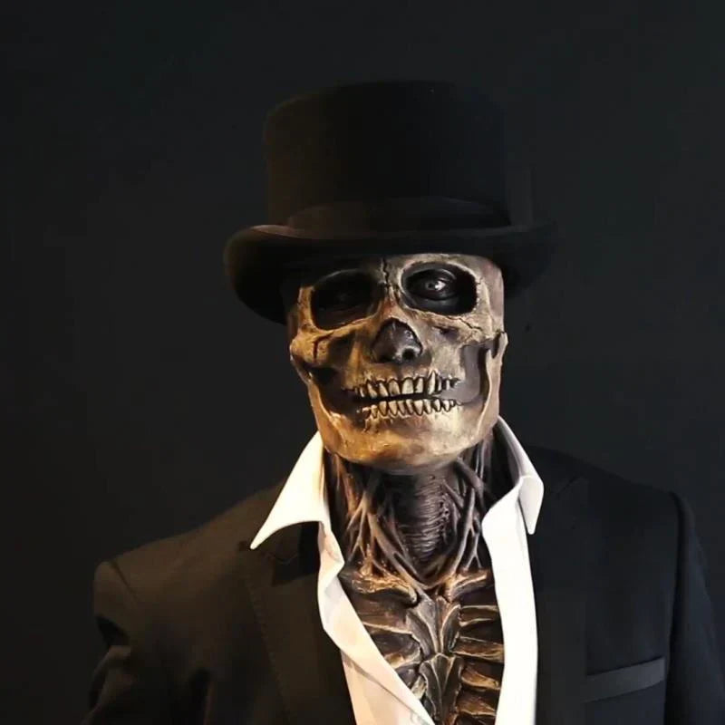 "Halloween Skelett-Maske, realistisch & gruselig, auf dunklem Hintergrund, perfekt für Partys, aus weichem Latex."