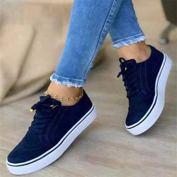 Hochwertige Damen-Laufschuhe aus Leder mit orthopädischem Komfort, Seitenansicht, ideal für stilvolle Frauen.