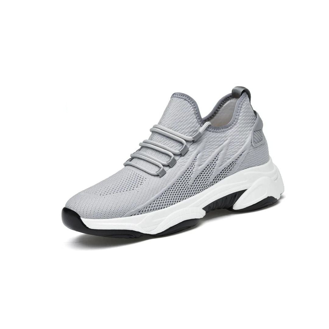"Höhenverleihende Herren Sportschuhe, weiß, atmungsaktiv, leicht, erhöht bis 5 cm; ideales Design für Sport und Alltag."