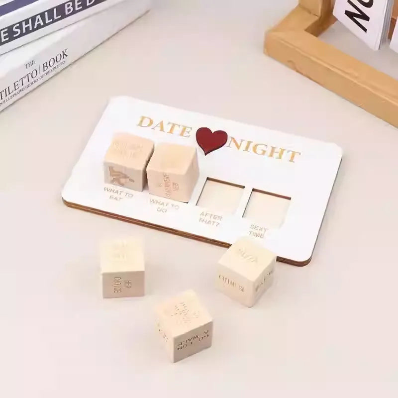 Holz Datenacht Würfelset - Romantik Spiel
