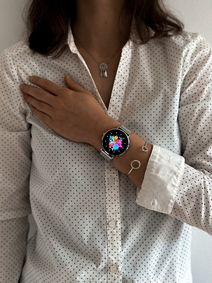 "Kompakte, elegante Smartwatch mit ultradünnem Design und Mesh-Armband, perfekt für jeden Stil, AMOLED-Display."