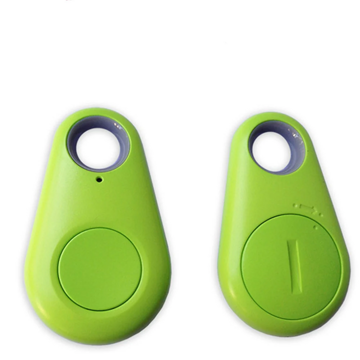 Kompakter Mini GPS-Tracker für Kinder, Haustiere; erhältlich in Blau, Grün, Rosa, Schwarz; bietet diskrete Sicherheit.