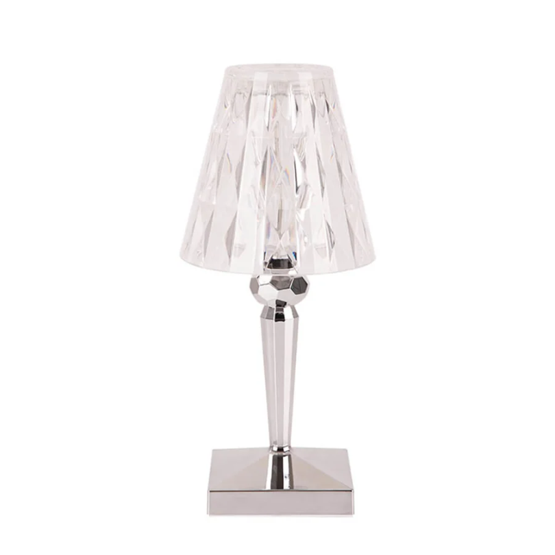 Kristall-Tischlampe mit funkelndem Design, in Silber, verleiht elegantes Ambiente, ideal für moderne und klassische Räume.