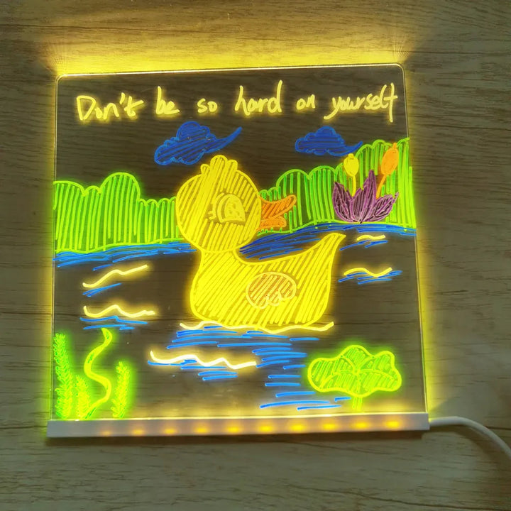 "LED-Zeichenplatte mit leuchtenden Farben, ideal für kreative Designs und Dekorationen. Leicht, tragbar, für Kinder geeignet.