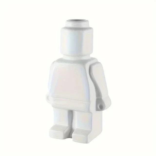 "Lego-Keramikvase im modernen Design, weiße Vase mit spielerischem Roboter-Look für stilvolle Wohn- und Bürodekoration."