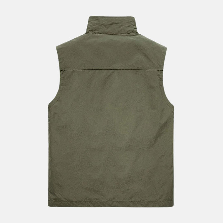 "Leichte Herren-Multifunktionsweste mit mehreren Taschen, ideal für Camping & Wandern in Marineblau oder Khaki."
