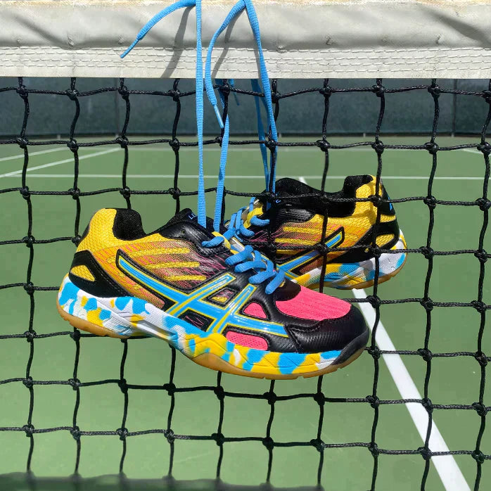 "Lila, leichte Sportschuhe, atmungsaktiv, hoher Komfort, elegantes Design für Sport und Alltag, vielseitige Nutzung."