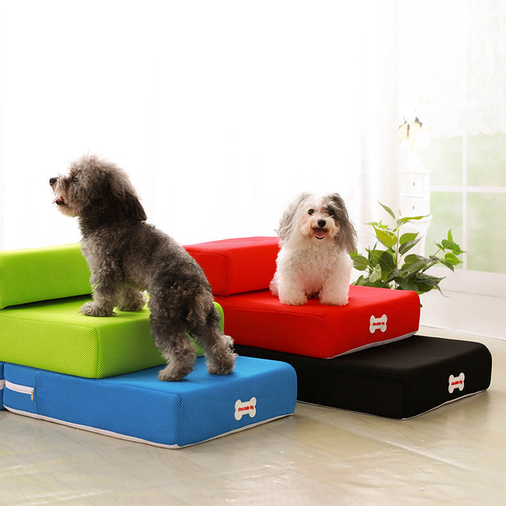 Luxuriöse Hundetreppe mit rutschfesten Stufen und weicher Polsterung für Couch und Bett, ideal für kleine Hunde und Senioren.