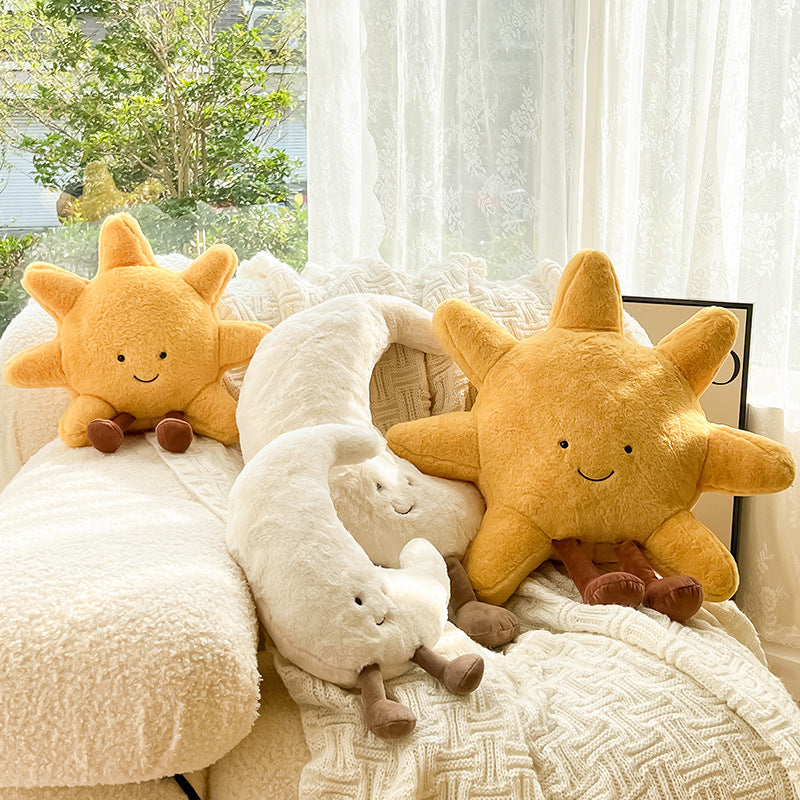 "Magisches Sonne-Mond-Kissen, weiches Design aus Polyester/Baumwolle, ideal für Dekor im Wohn- oder Schlafzimmer."