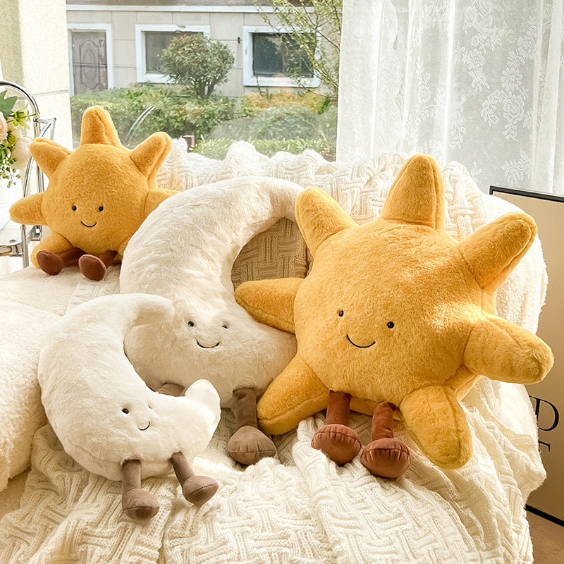 "Magisches Sonne-Mond-Kissen, weiches Design aus Polyester/Baumwolle, ideal für Dekor im Wohn- oder Schlafzimmer."