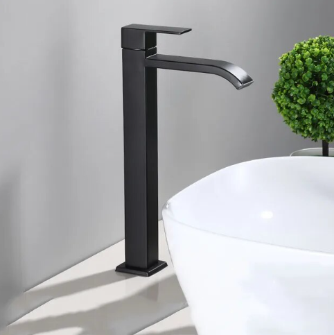 "Mattschwarze Einhebel-Waschtischarmatur mit modernem Design, elegantes Finish, ideal für stilvolle Badezimmer."