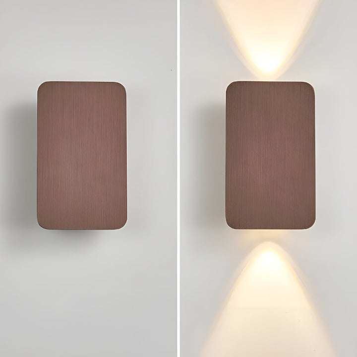 Minimalistische LED-Wandleuchte für stilvolles Wohnen, rechteckiges Design, warme Lichtquelle, energieeffizient, Aluminium.