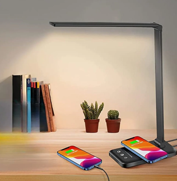"Moderne LED-Tischlampe mit flexiblem Design, USB-Ladefunktion, verstellbarem Lichtwinkel und nachhaltiger LED-Technologie."