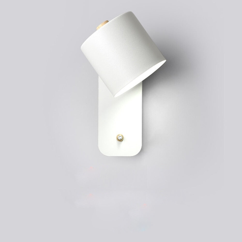 "Moderne LED-Wandleuchte Grau mit elegantem Design, Schalter integriert, ideal für stilvolle Innenbeleuchtung."