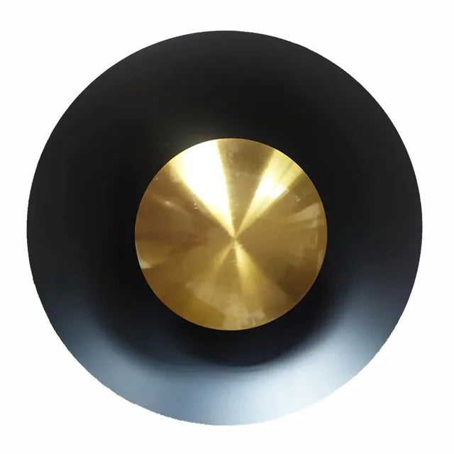 "Moderne runde LED Wandlampe mit geschwungenem Glasdesign und leuchtenden Farben für stilvolle Eleganz im Zuhause."