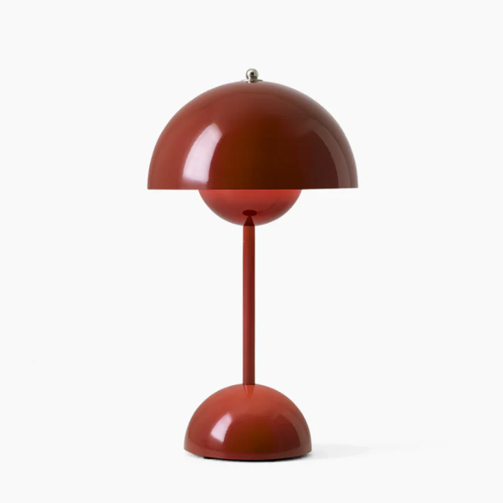 "Moderne Touch-Tischleuchte mit warmweißem LED-Licht, minimalistischem skandinavischem Design und Touchsteuerung."