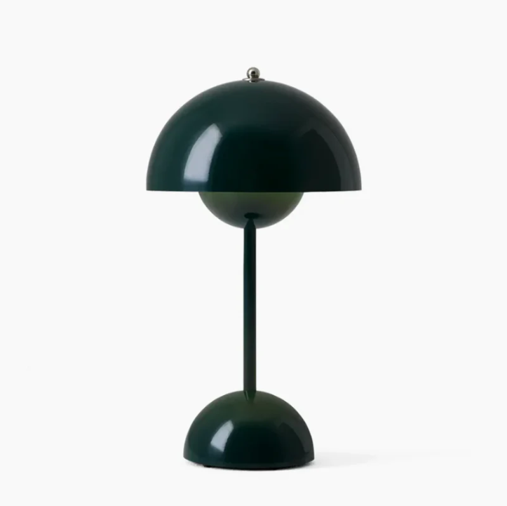 "Moderne Touch-Tischleuchte mit warmweißem LED-Licht, minimalistischem skandinavischem Design und Touchsteuerung."