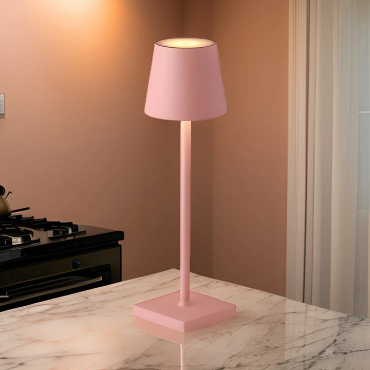 "Moderner kabelloser LED-Tischleuchte im skandinavischen Design, wiederaufladbar, warmweißes Licht, ideal für Innen- und Auße