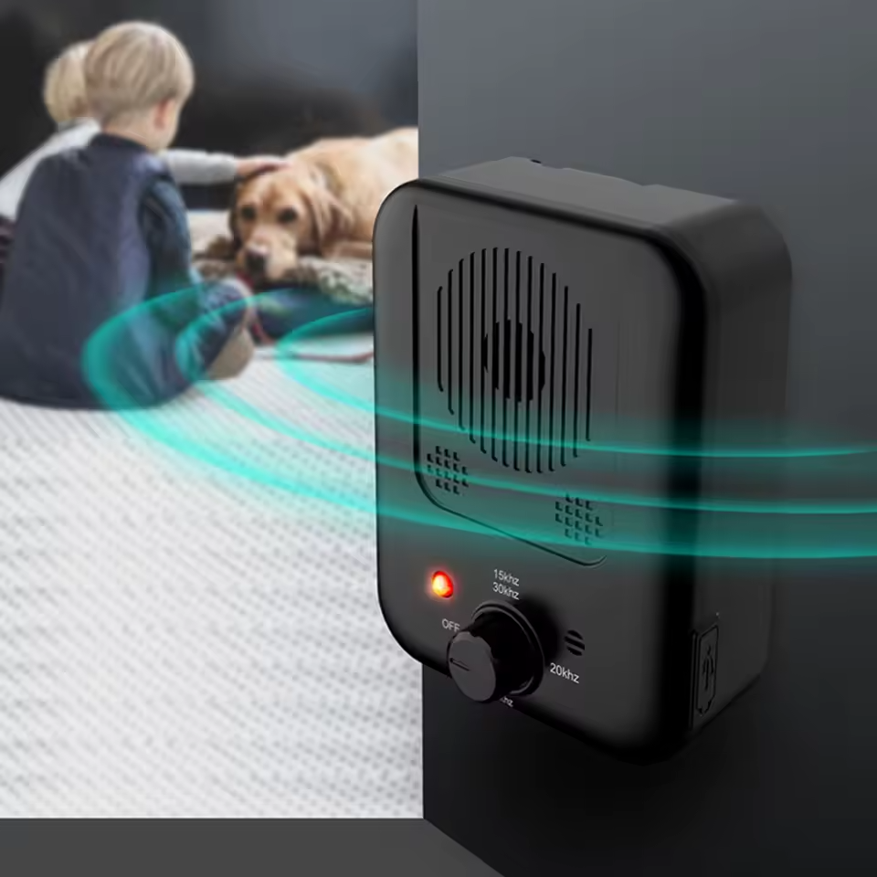 "Moderner, kompakter automatischer Hunde-Bellen-Stopper, wasserdicht und wiederaufladbar, zur effektiven Bellkontrolle."