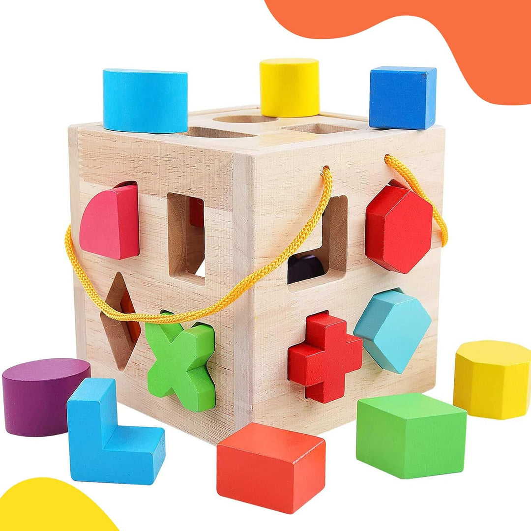 Montessori Holz-Lernwürfel in bunten Farben, Formen wie Dreiecke und Kreise, ideal für frühkindliche Entwicklung.
