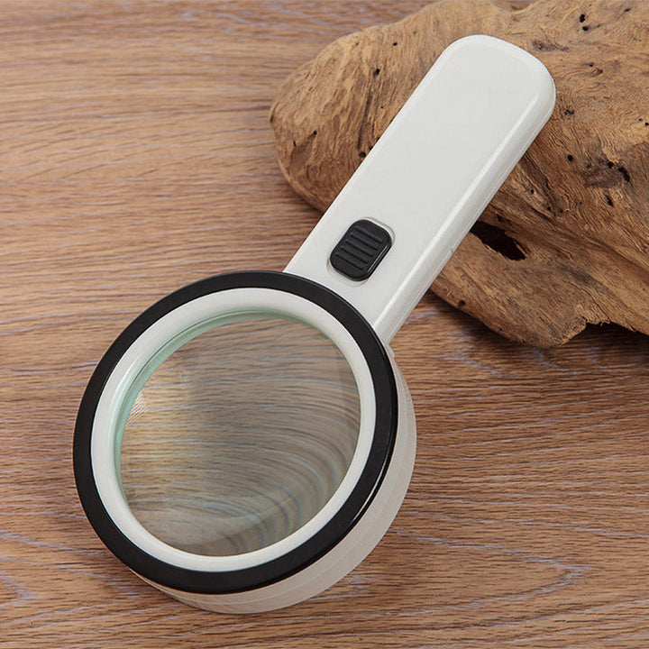"Optische Lupe mit 30-facher Vergrößerung und LED, ergonomisch, ideal für Sehschwache, Schmuckbegutachtung und Modellbau."