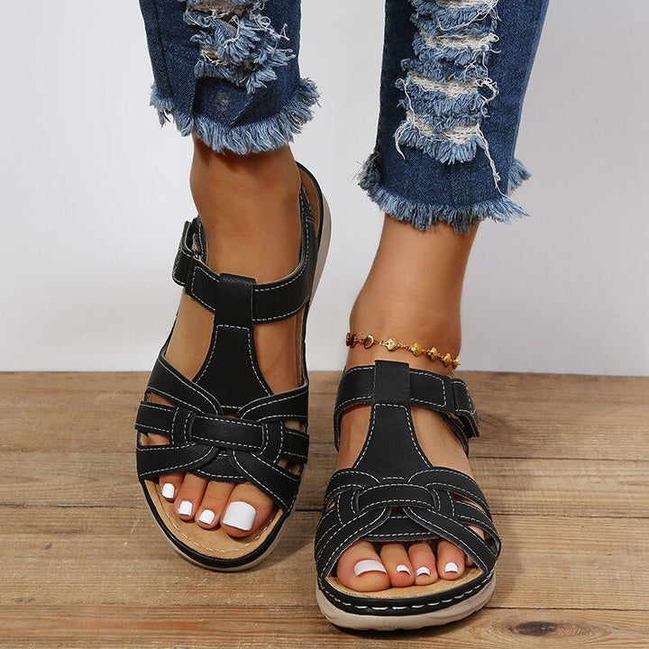 Orthopädische Damen Sandalen mit ergonomischem Fußbett, verstellbaren Klettverschlüssen, rutschfester Sohle und elegantem Des