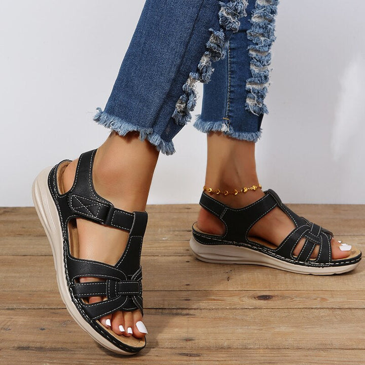 Orthopädische Damen Sandalen mit ergonomischem Fußbett, verstellbaren Klettverschlüssen, rutschfester Sohle und elegantem Des