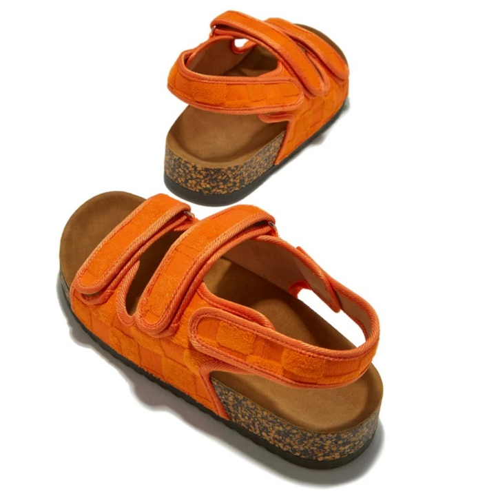 "Orthopädische Sandalen mit verstellbarem Klettverschluss, orthopädischem Fußbett und rutschfester Sohle in Blau."