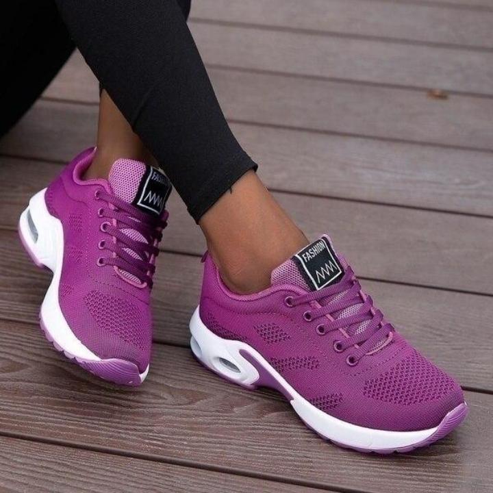 "Orthopädische Turnschuhe für Damen, hellblau-violett, mit ergonomischem Design für maximalen Komfort und Stil."