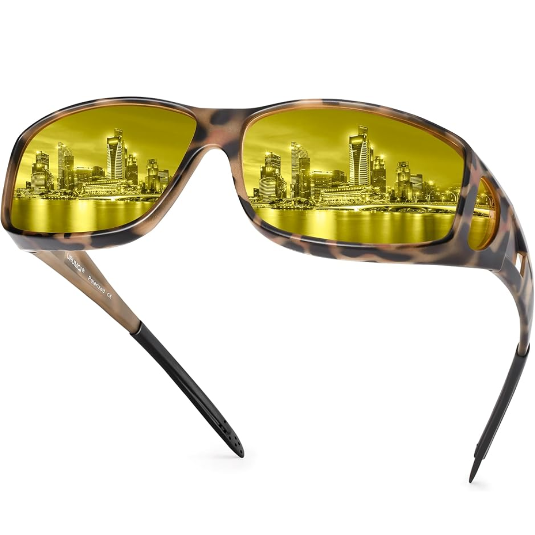 Polarisierte Nachtfahrbrille, gelbe Gläser, seitliche Ansicht; reduziert Blendung, ideal für sicheres Nachtfahren.