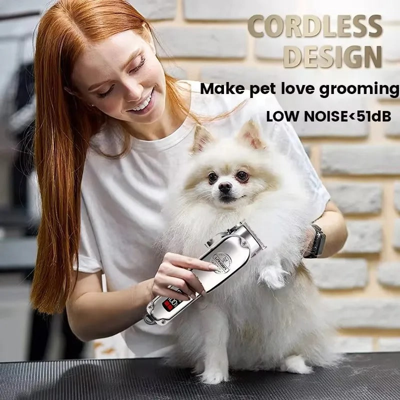 "Professionelle kabellose Hundeschermaschine mit Vollmetallgehäuse und Edelstahlklingen für präzises Trimmen."