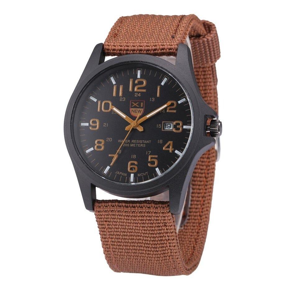 Robuste taktische Armee Uhr mit Edelstahlgehäuse, Silikonarmband, in Schwarz. Ideal für Outdoor-Aktivitäten.