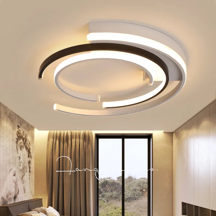 Runde, moderne LED-Deckenleuchte in Weiß, energieeffizient, gleichmäßige Ausleuchtung, 36W-52W Leistung.